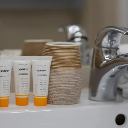 Klimatyzowany Z Parkingiem W Stolicy By Renters