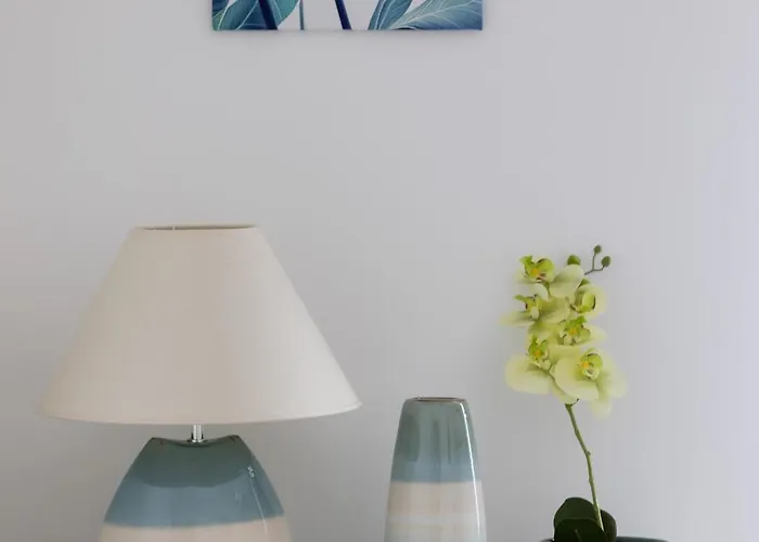 Klimatyzowany Z Parkingiem W Stolicy By Renters *