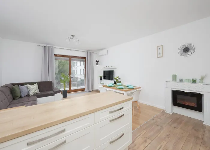 Apartman Klimatyzowany Z Parkingiem W Stolicy By Renters