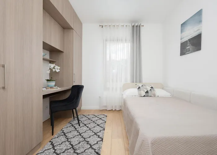 Klimatyzowany Z Parkingiem W Stolicy By Renters