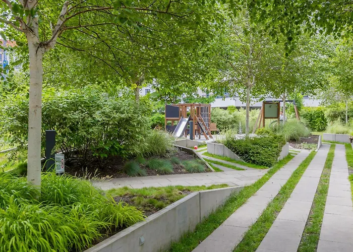 Klimatyzowany Z Parkingiem W Stolicy By Renters *